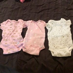3 onsies